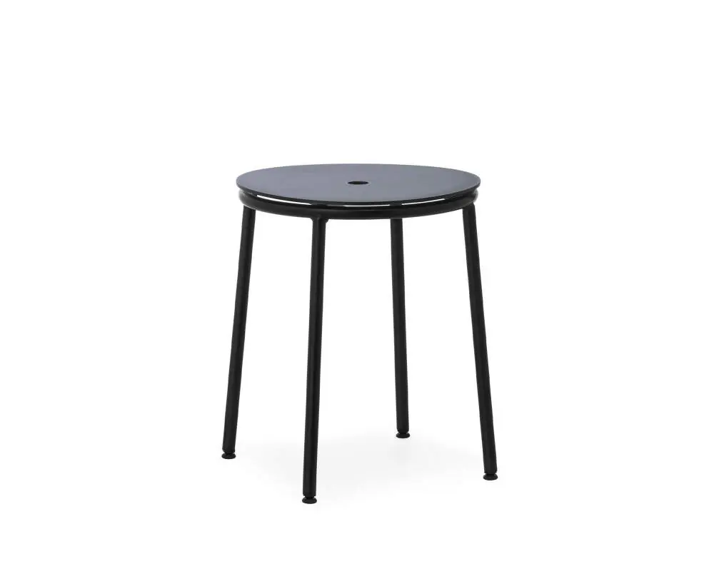 Stolička Circa, black aluminum Rychlé Dodání