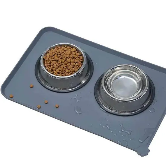 Must-Have Silikonová podložka pod misky pro mazlíčky