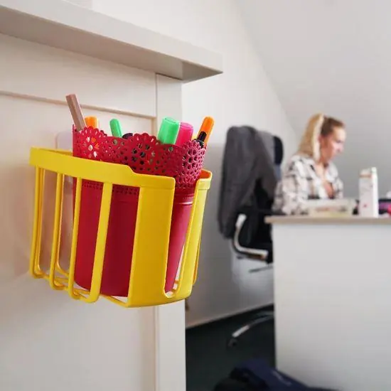 Novinka Nalepovací košík na zeď - žlutý