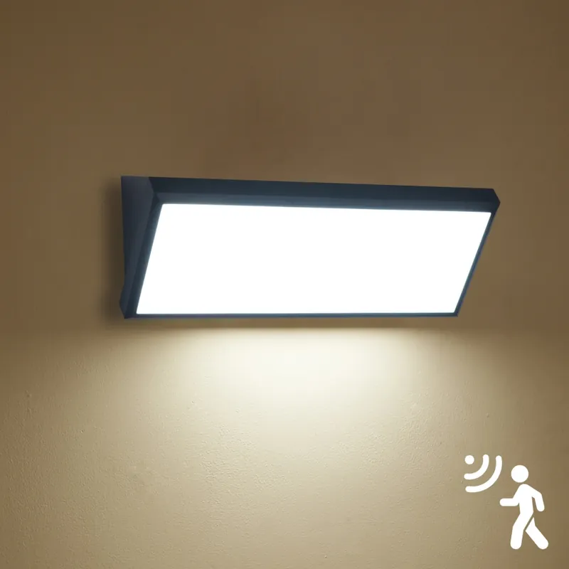 Oblíbený Brilagi - LED Venkovní nástěnné svítidlo se senzorem TRIANGLE LED/42W/230V 45 cm černá IP65