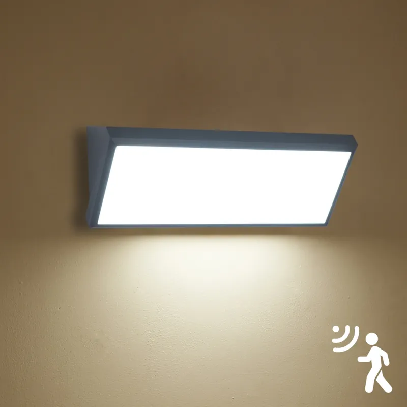 Odeslání Ihned Brilagi - LED Venkovní nástěnné svítidlo se senzorem TRIANGLE LED/42W/230V 45 cm antracit IP65