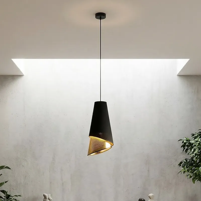 Lustr na lanku MODA 1xE27/15W/230V černá/zlatá Výprodej