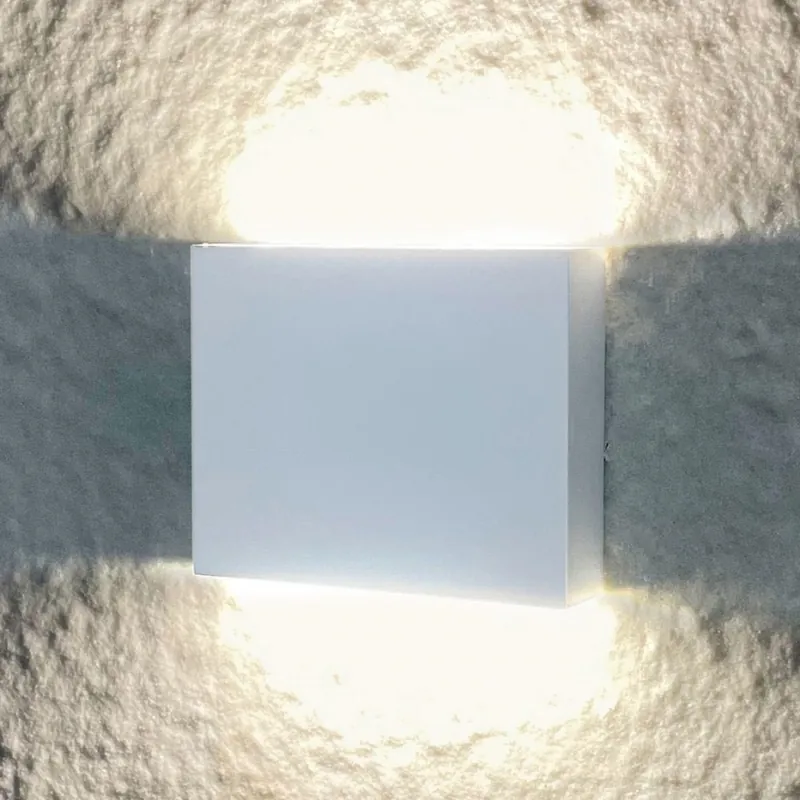 LED Venkovní nástěnné svítidlo CHICAGO 2xLED/3,25W/230V IP44 bílá Ověřený