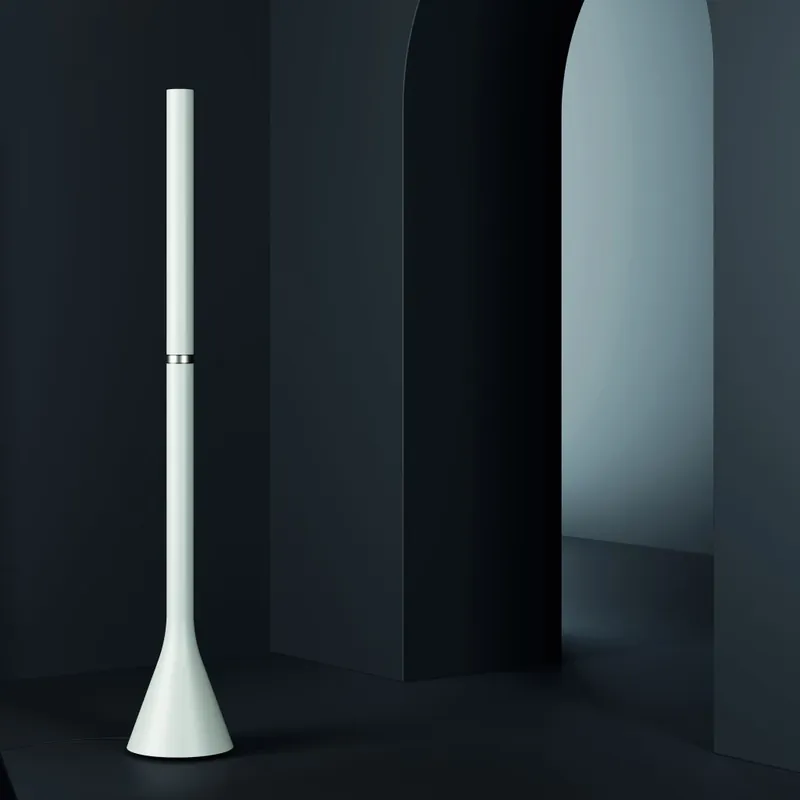 Dokud Zásoby Vydrží Lodes Croma, bílá stojací lampa pro nepřímé osvětlení se stmívačem, 42W LED 2200 - 3200K dim-to-warm, 186cm
